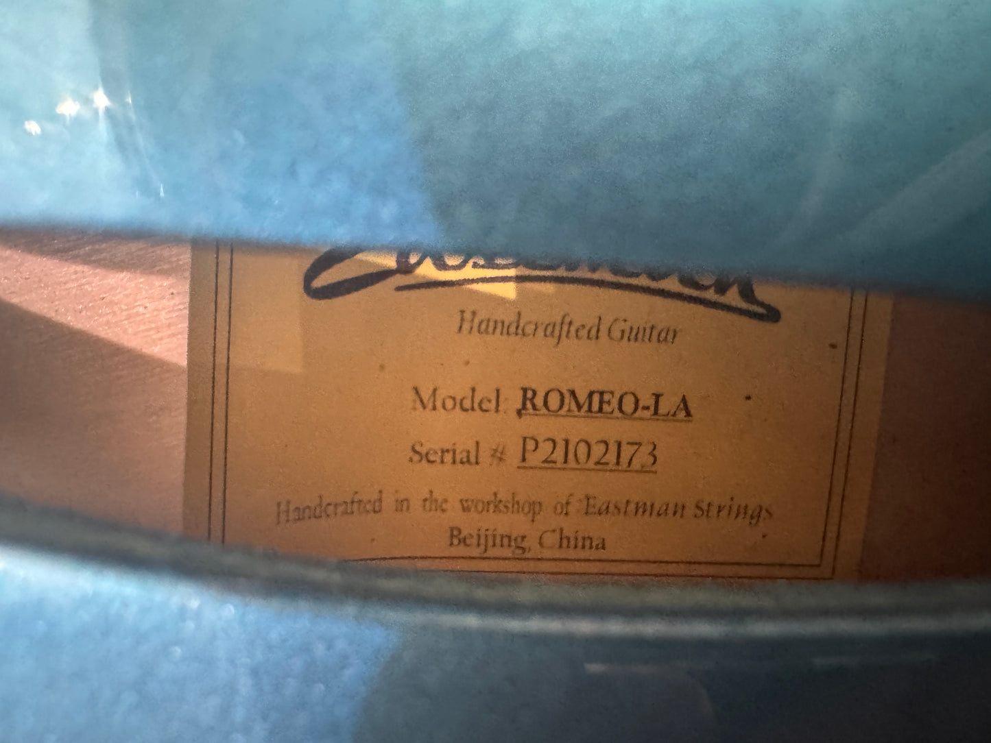 Eastman Romeo LA - Celestine blue, full hollow with OHSC & COA