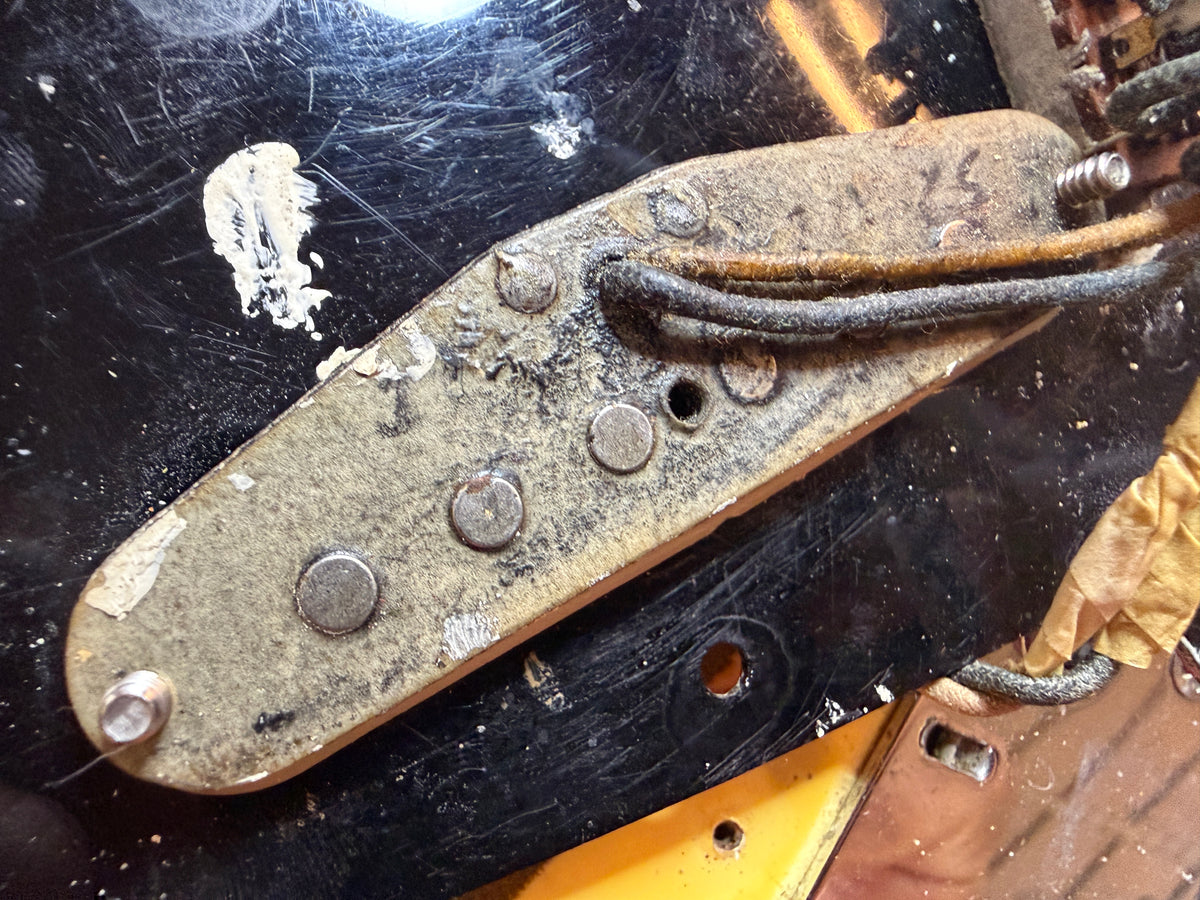 1964/5 Fender Mustang Pre CBS, original case