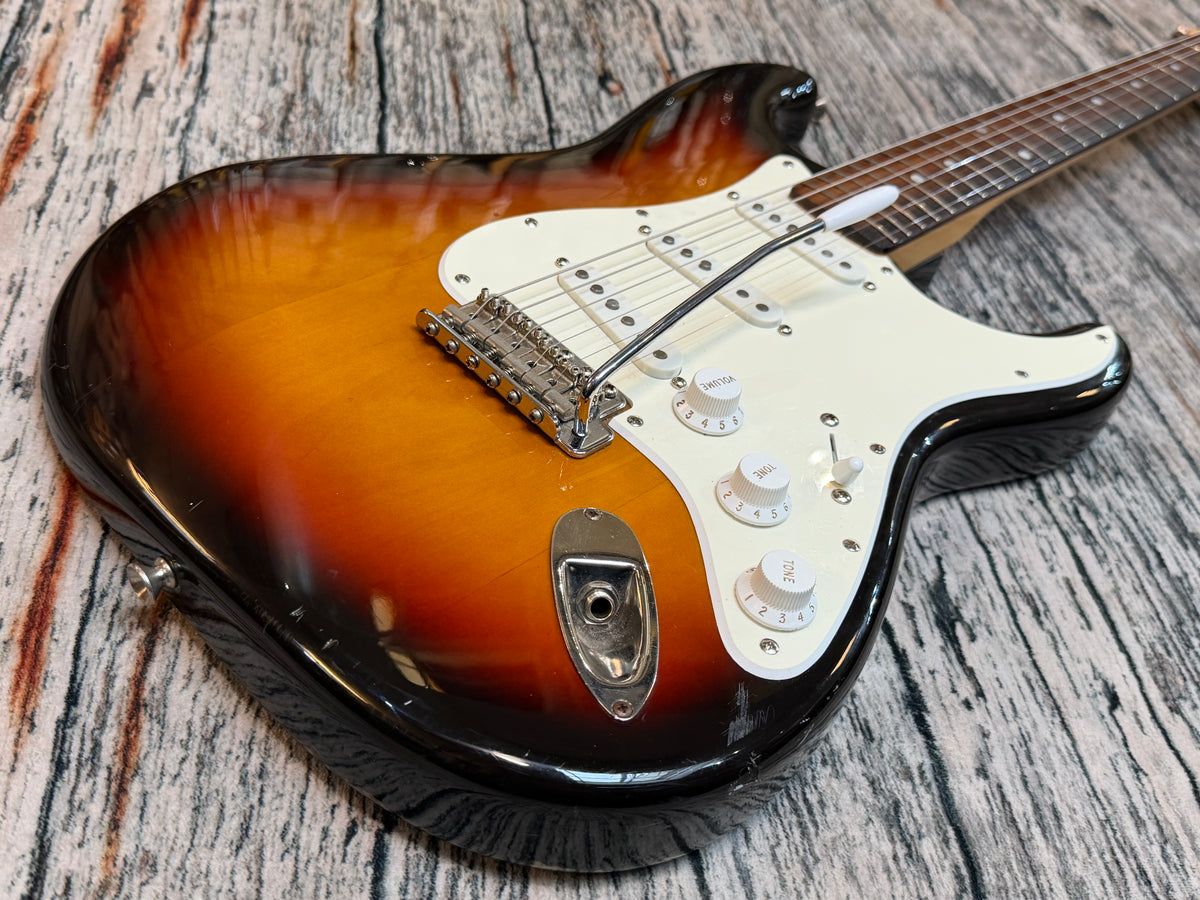 Squier Silver Series Stratocaster - Please read!