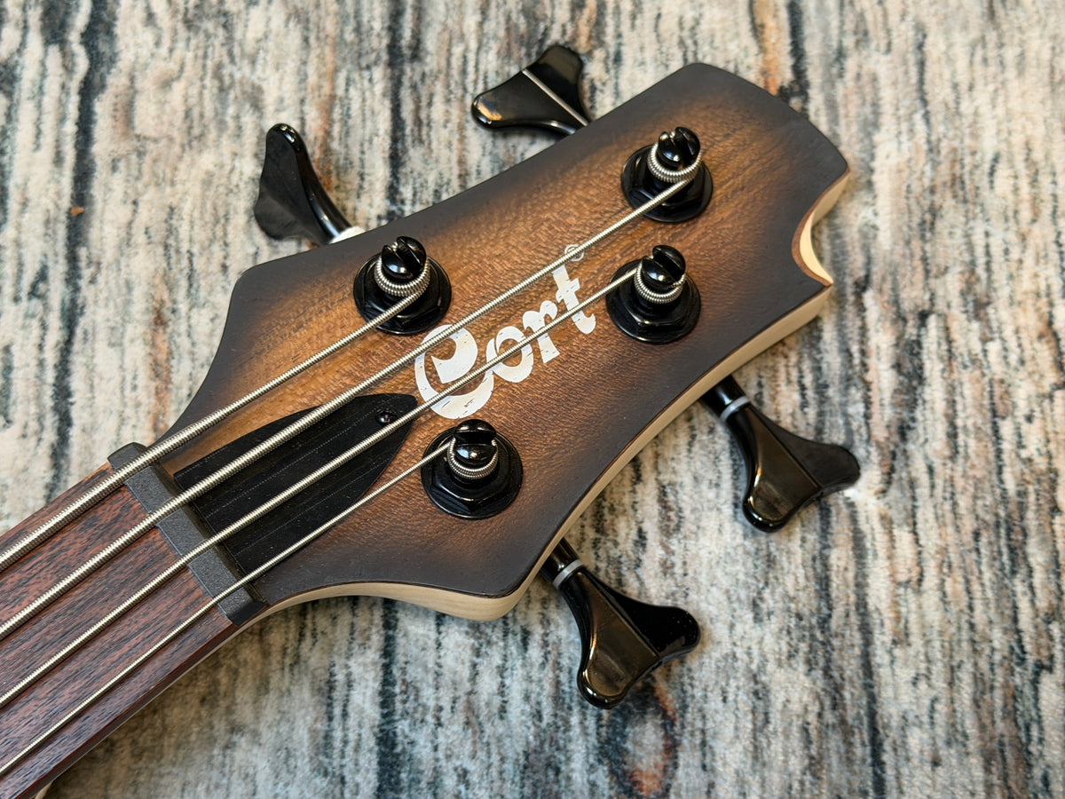 Cort C4 plus Active bass Mark Bass Bartolini
