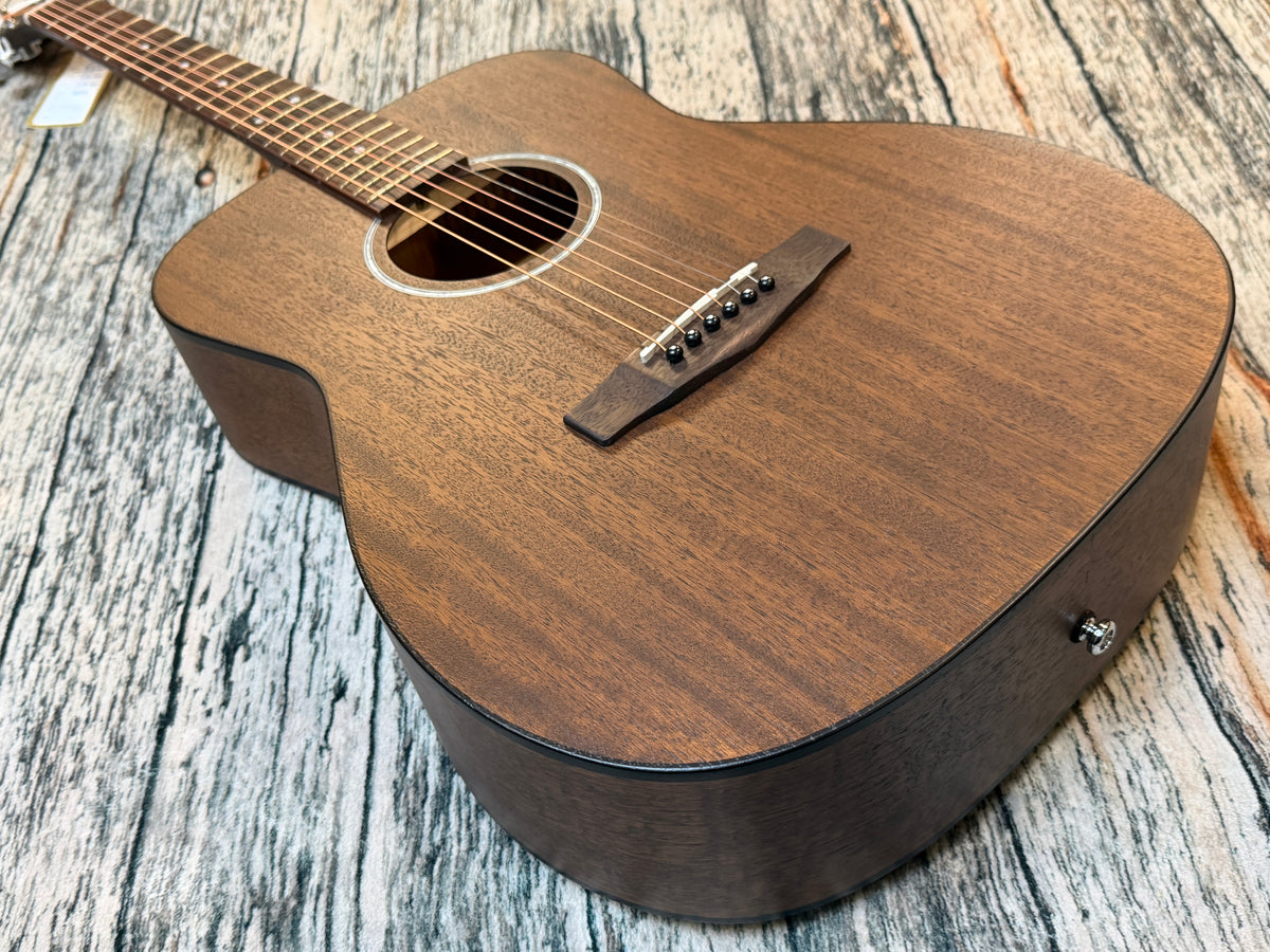 Cort AF-510M Mahogany acoustic