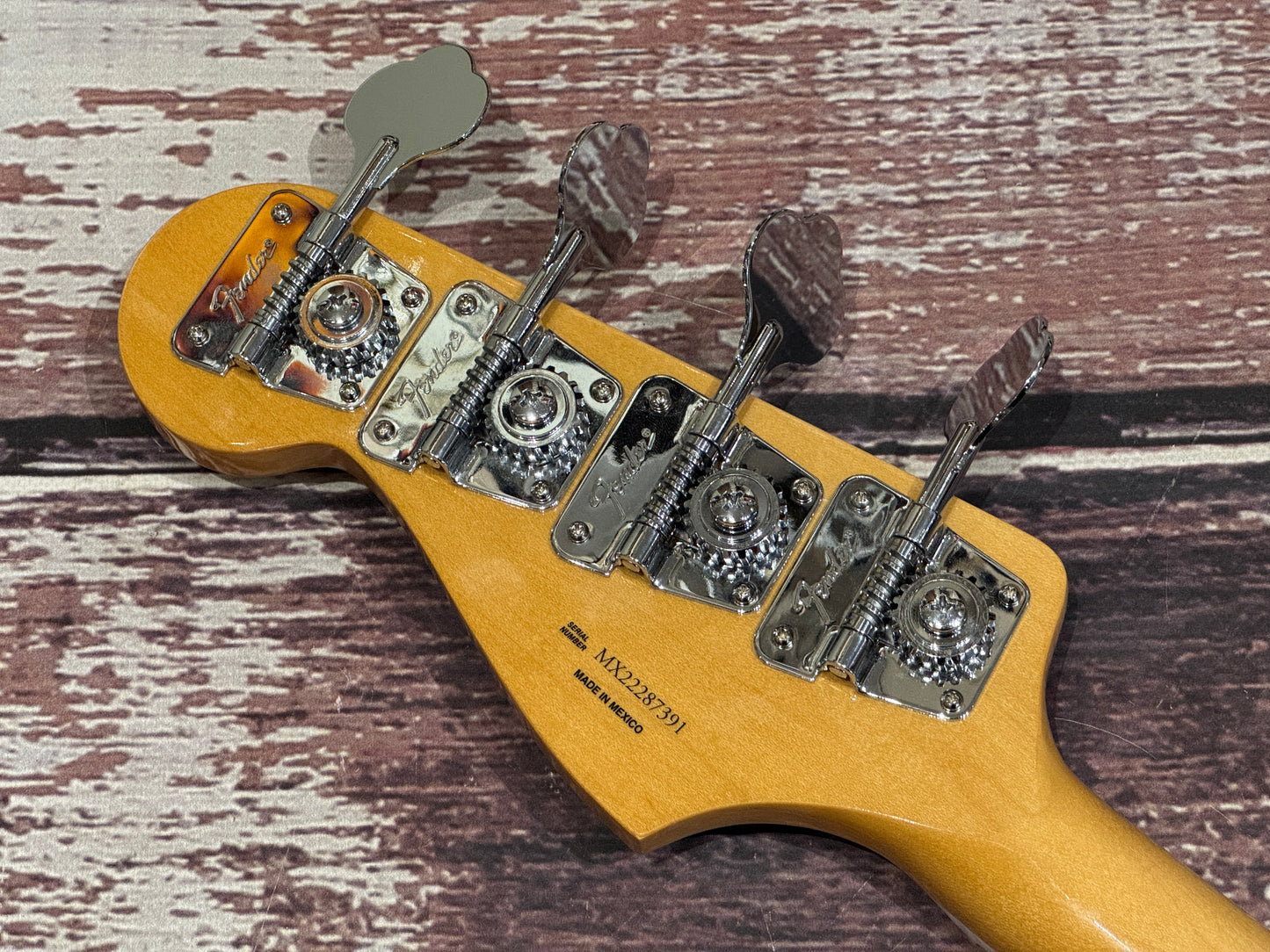 Fender Vintera 70's Jazz Bass 2022