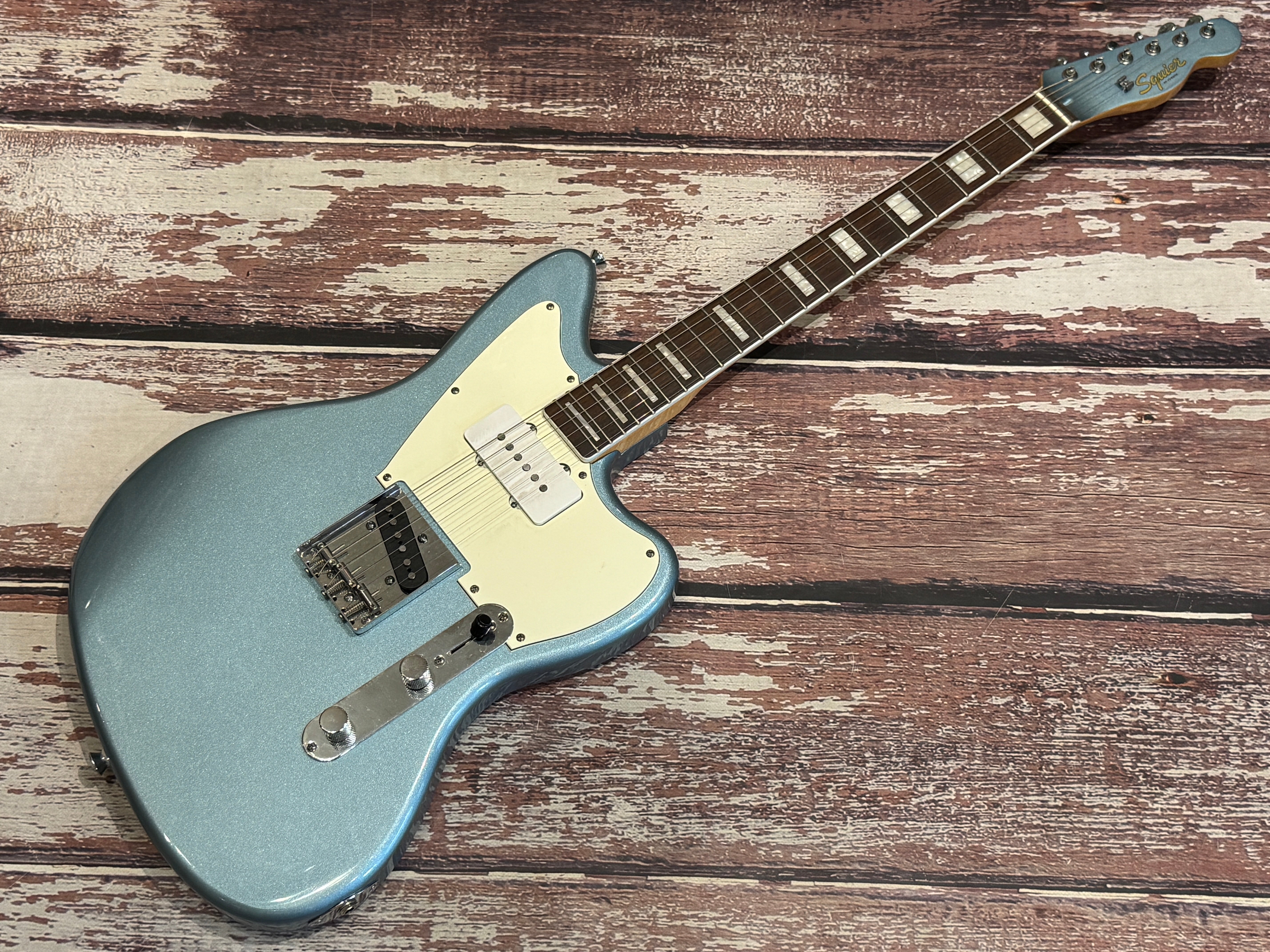 Squier Paranormal Offset Telecaster SJ – Badlands Guitars Limited