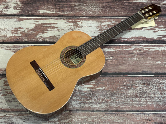Altamira N100 Canadian Cedar solid top