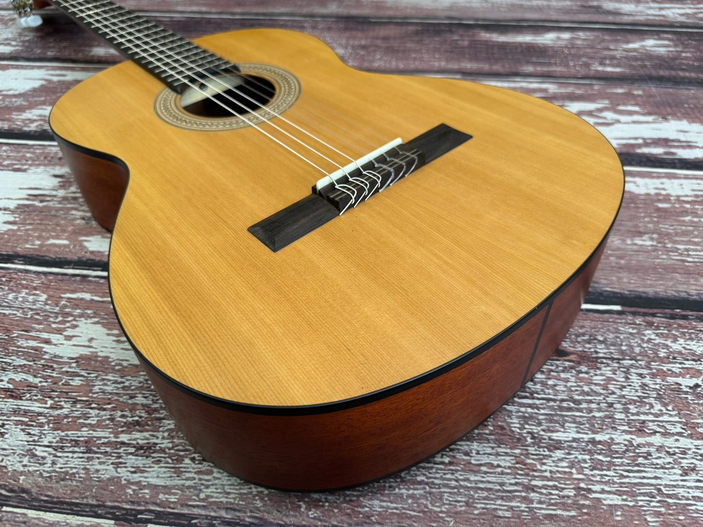 Santos Martinez Estuduiante Classic Guitar ~ Natural Satin