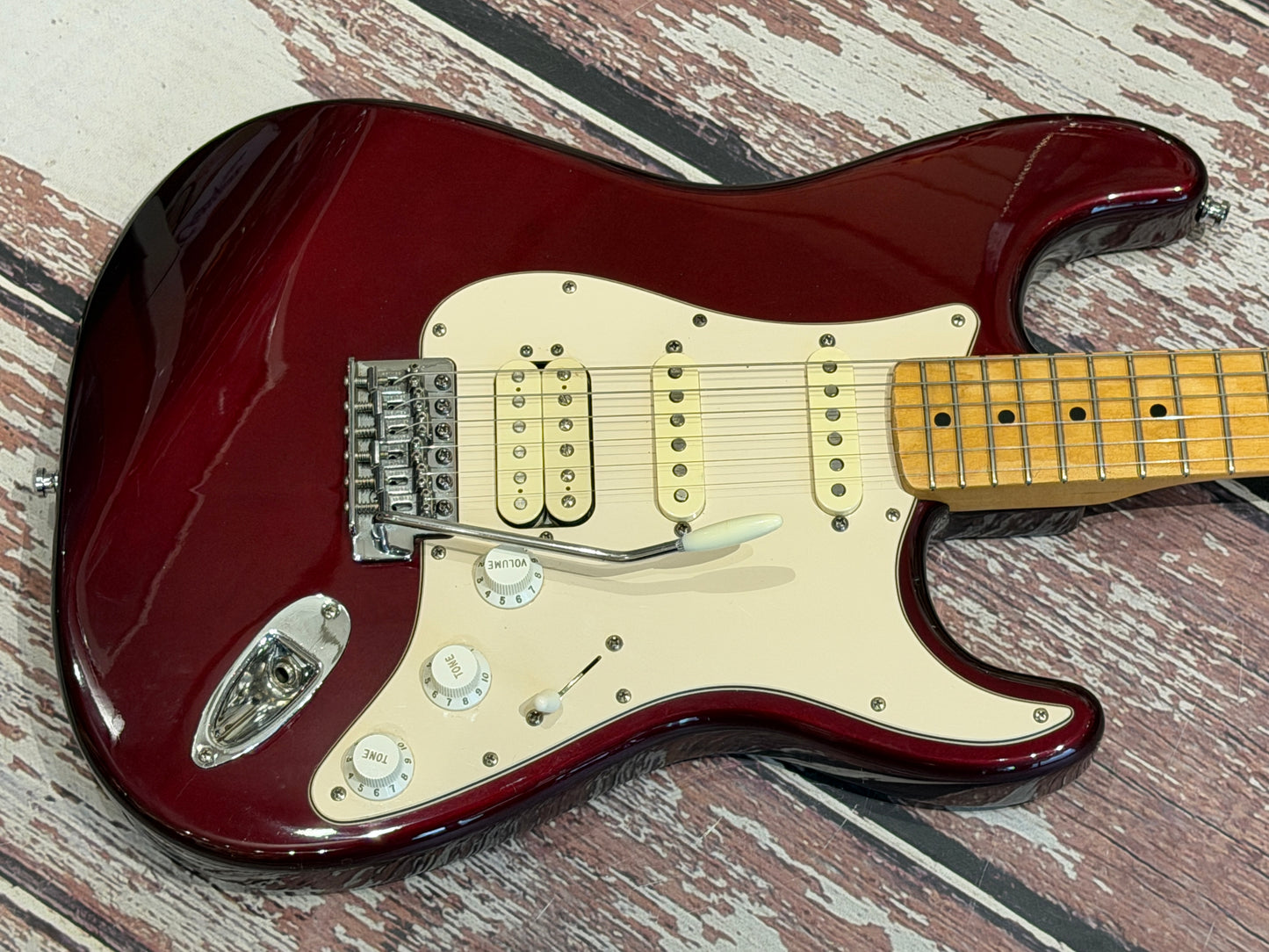 Fender Standard Stratocaster HSS - Mexico 2001