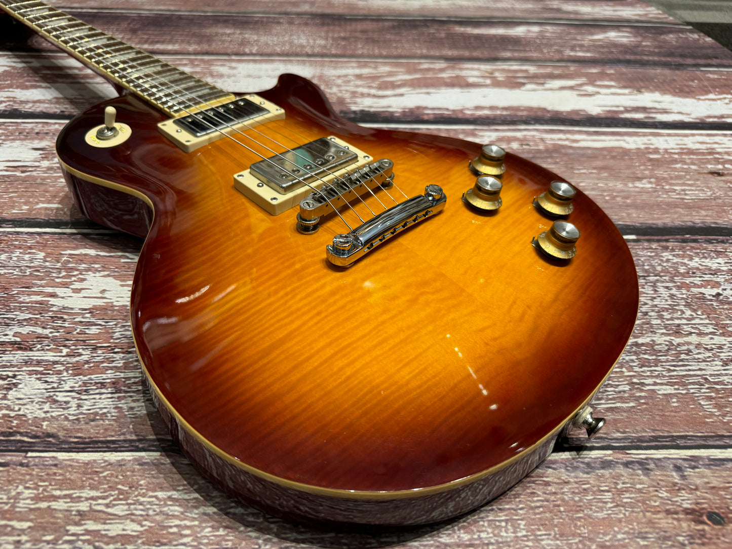 Epiphone Les Paul Standard - Sunburst