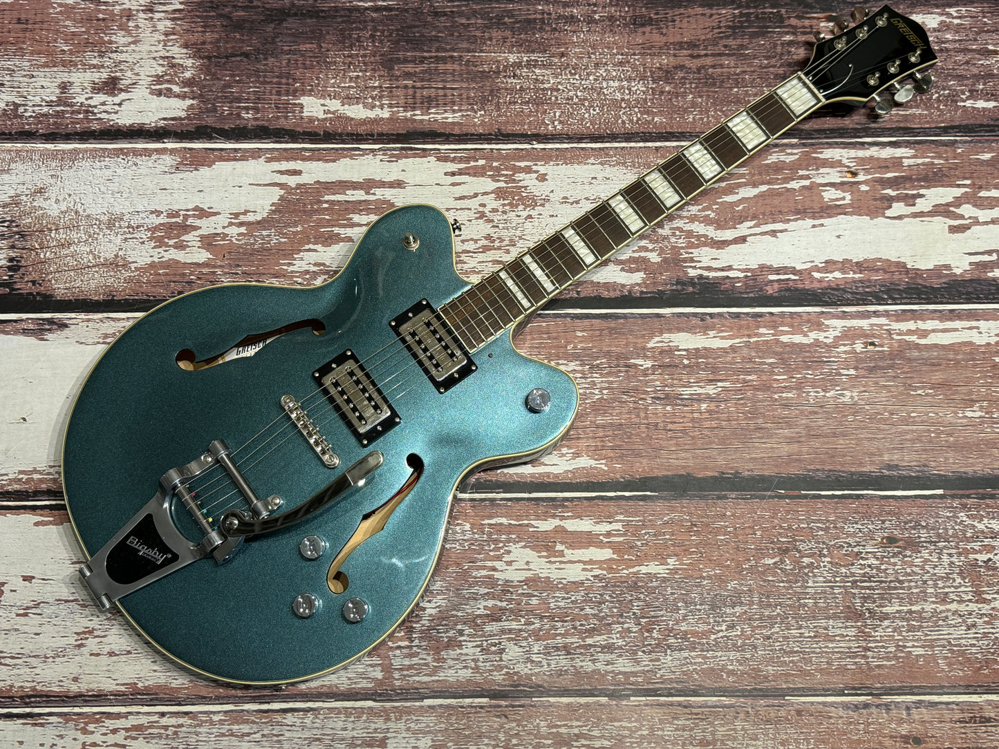 Gretsch Streamliner G2622 Bigsby