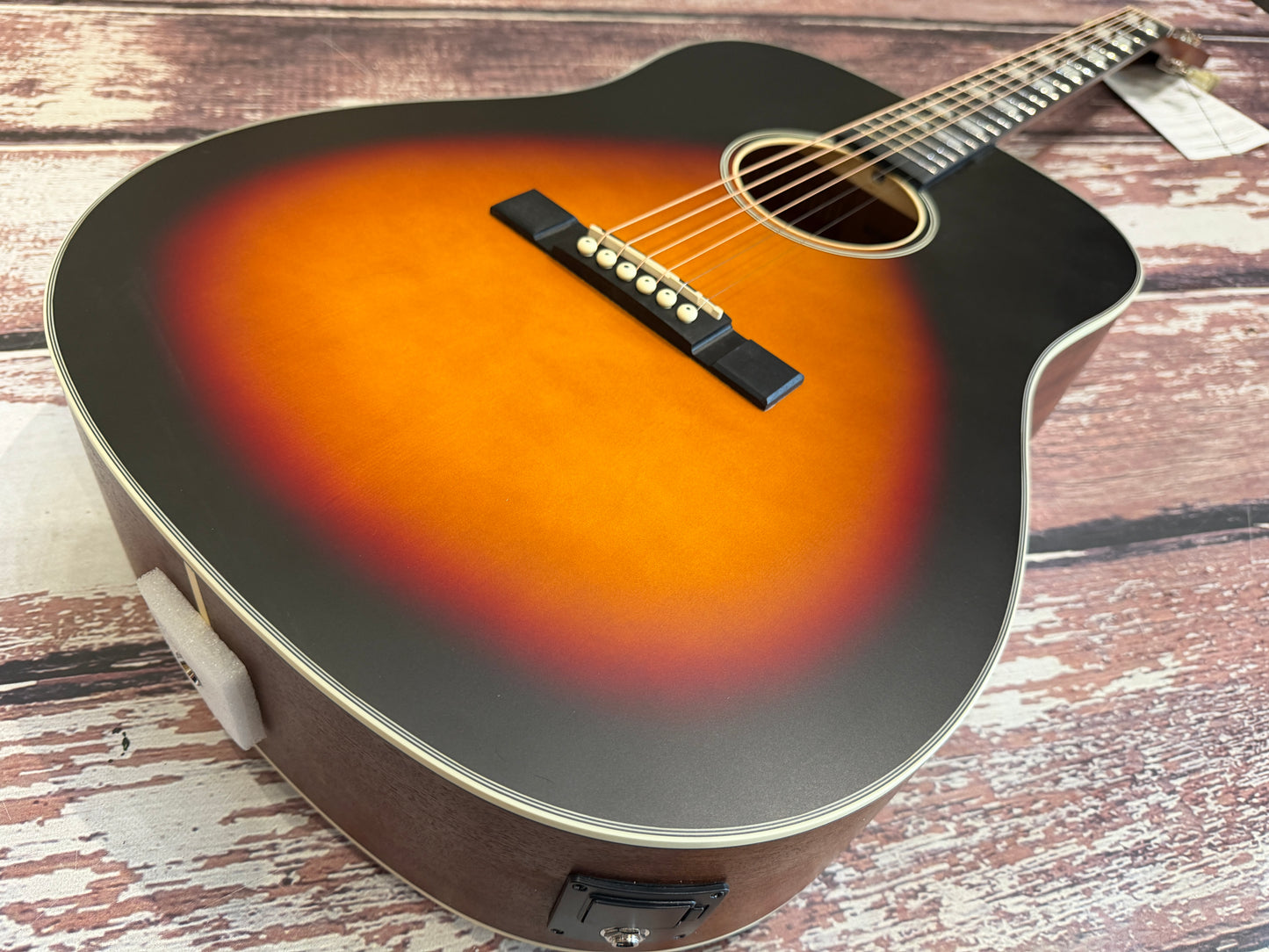 Vintage VE140VSB Electro Acoustic Dreadnought