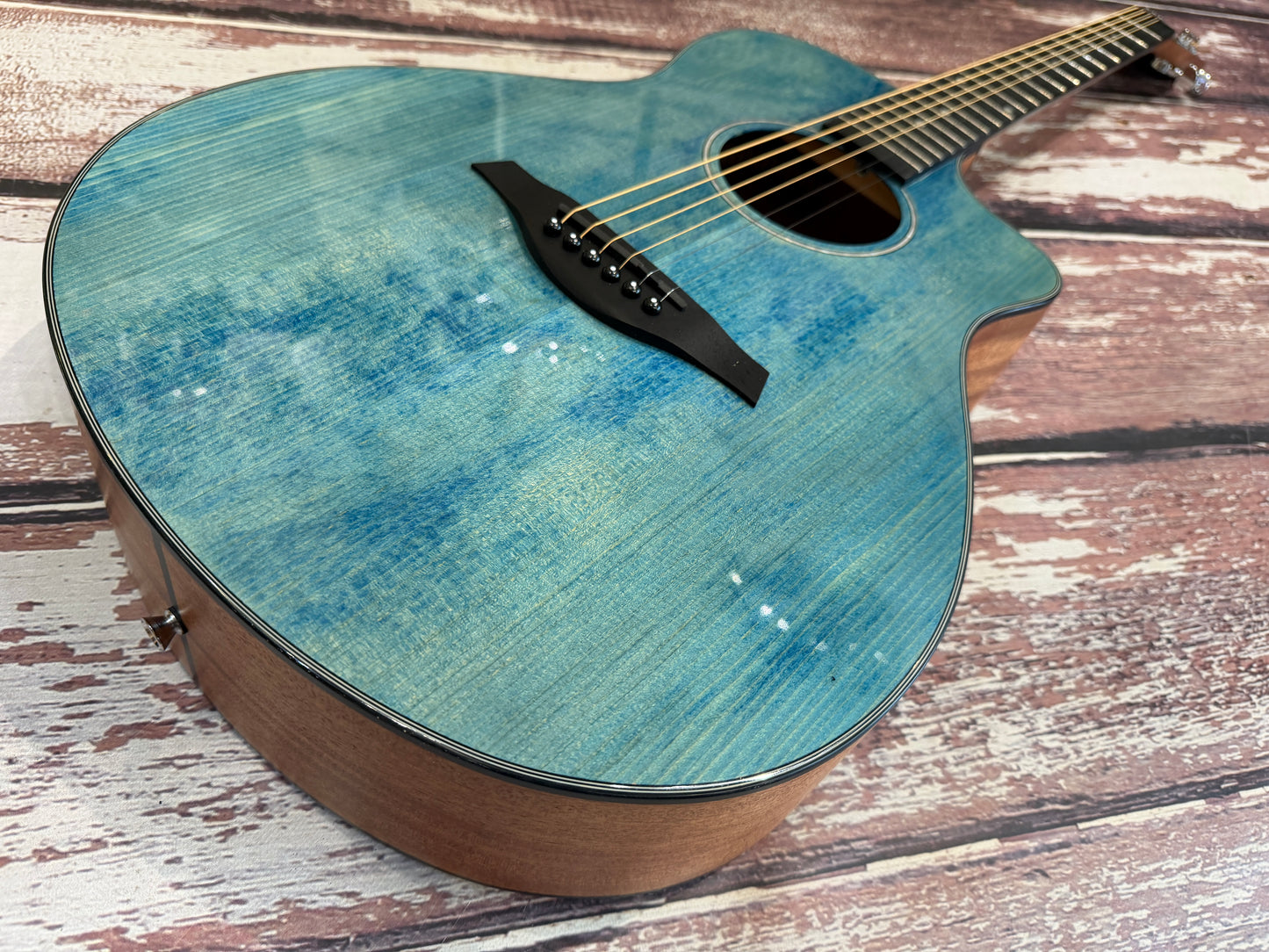 Vintage V300 DB Denim Slope shoulder cutaway Acoustic