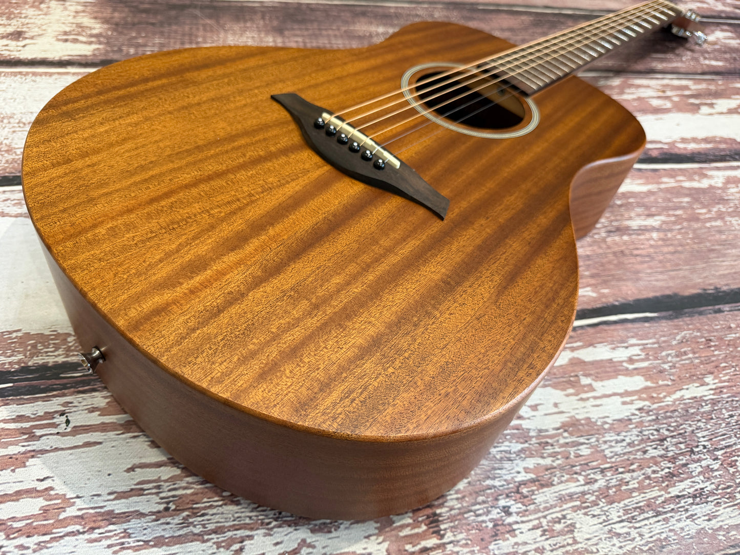 V300MH Mahogany folk Acoustic