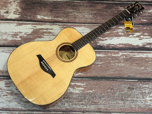 Vintage Performer series - V1650N All solid Acoustic