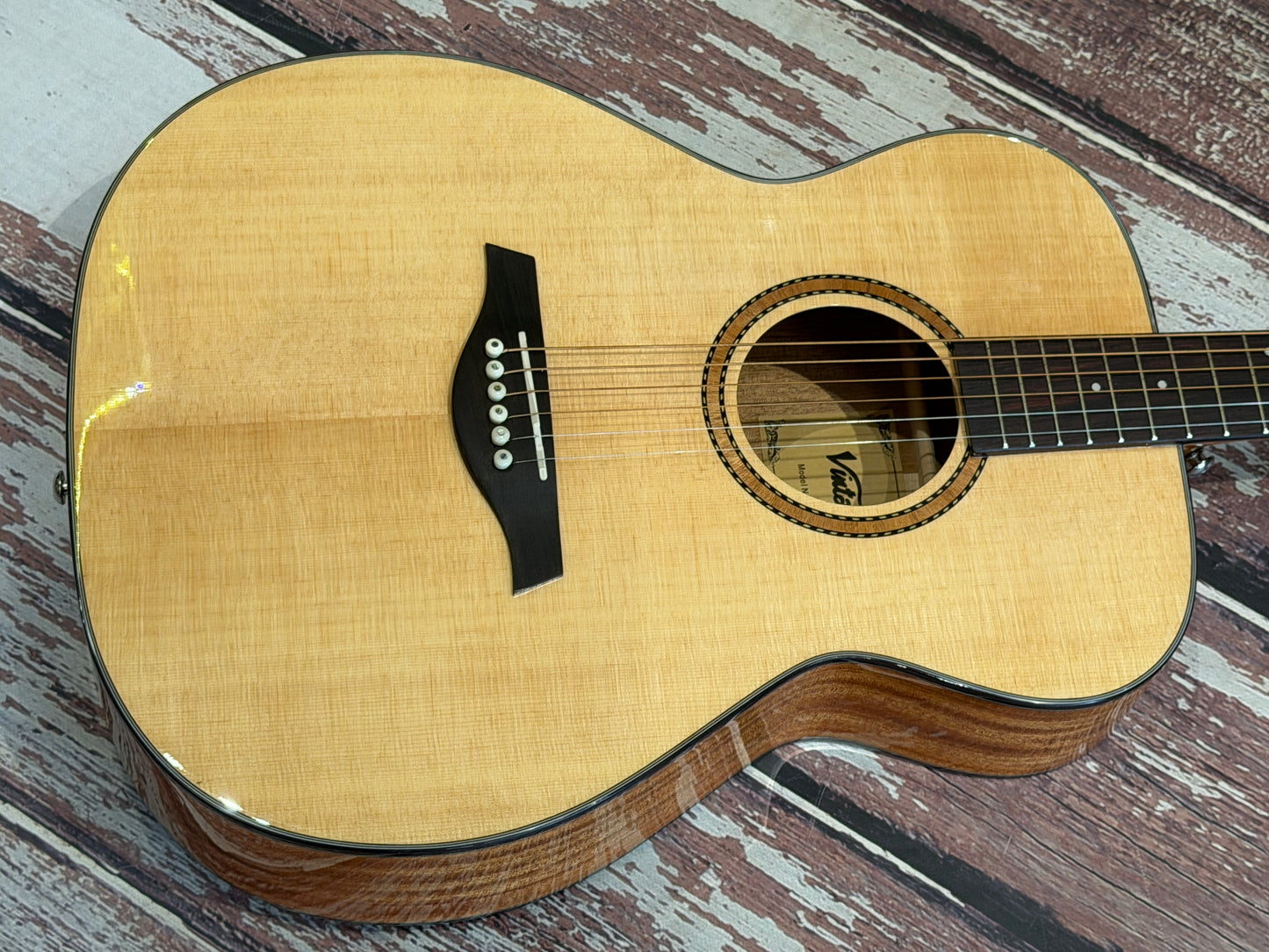 Vintage Performer series - V1650N All solid Acoustic