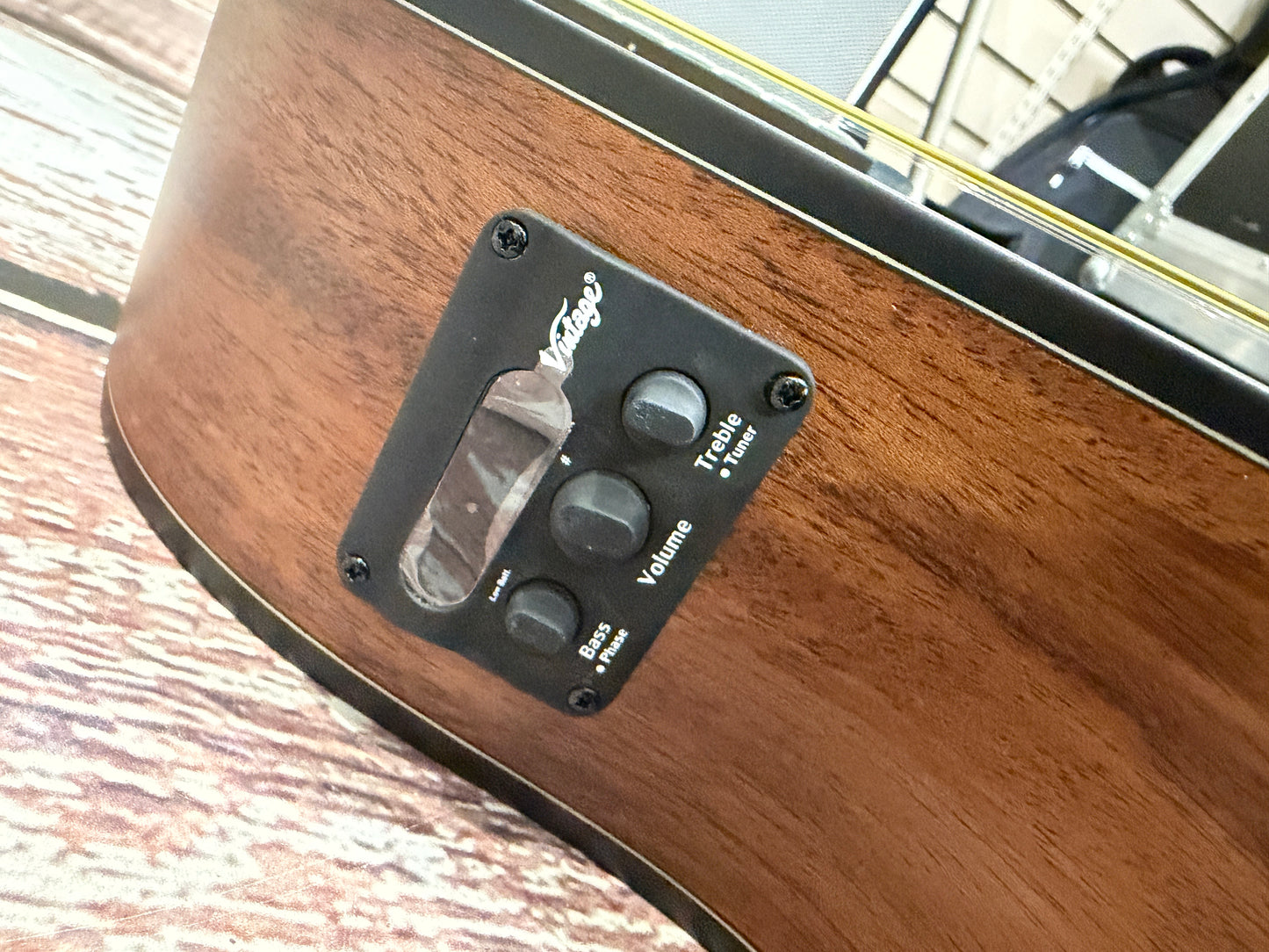 Vintage VEC300N Folk cutaway Electro Acoustic