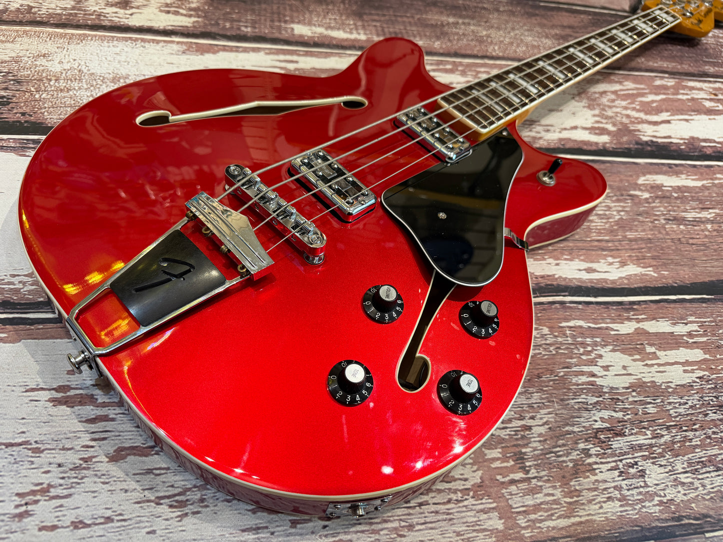 Fender Coronado Bass II - Modern Player