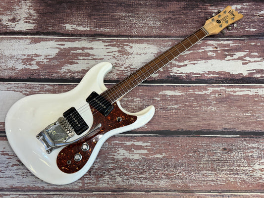 The Ventures '65 reissue Mosrite 90's Japanese Kurokumo.
