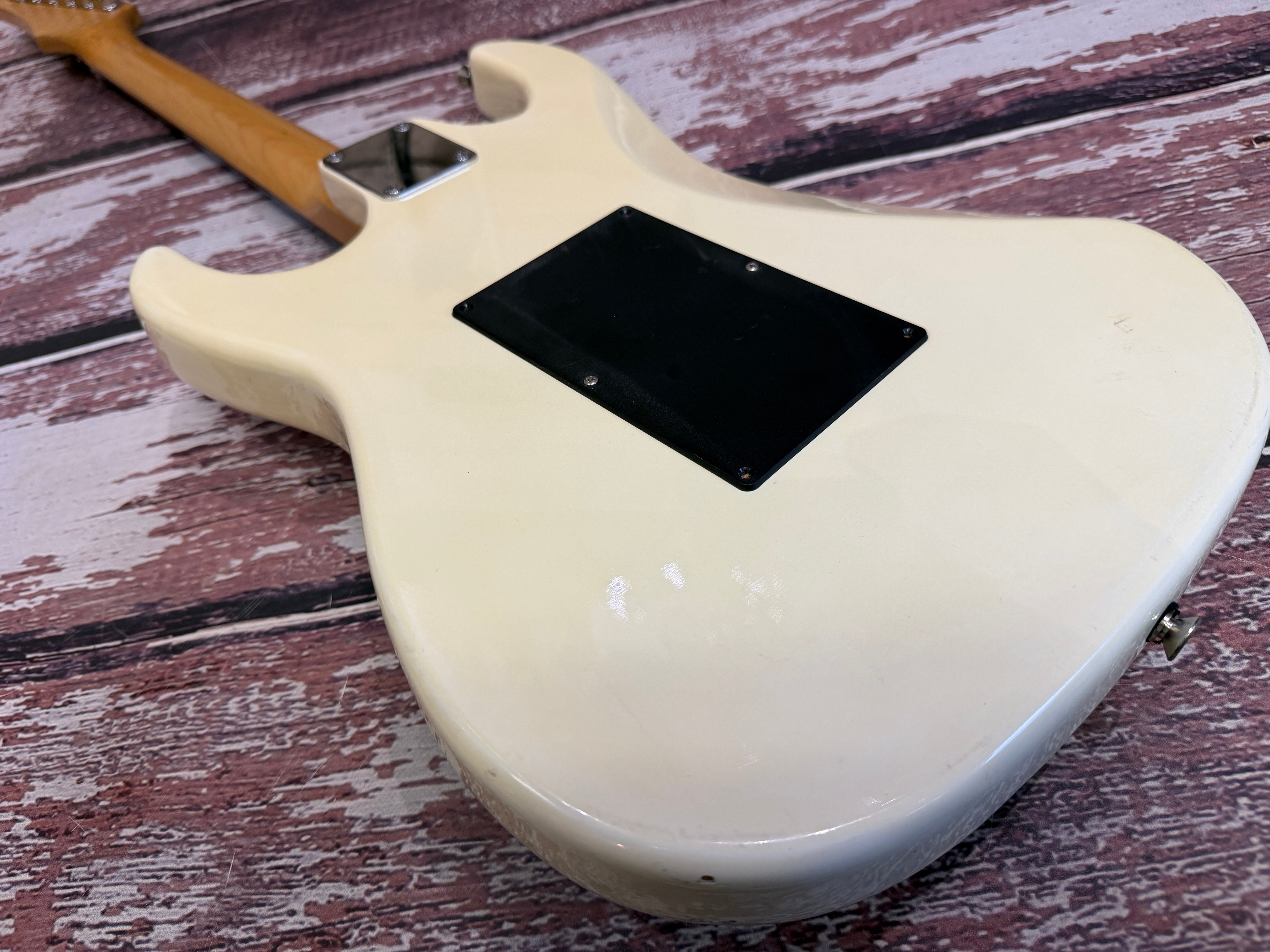 Ibanez Z series Silver Cadet – Badlands Guitars Limited