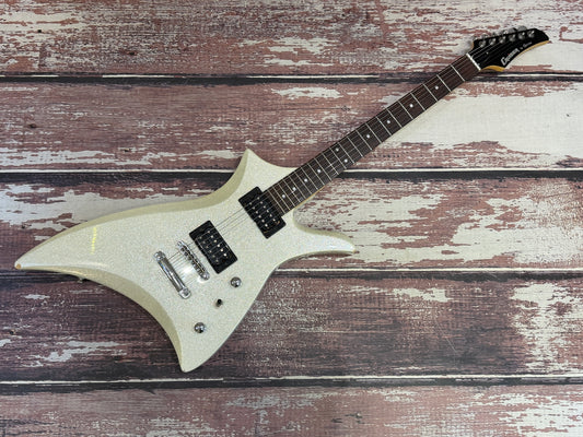 Cruiser by Crafter RG600 white pearl