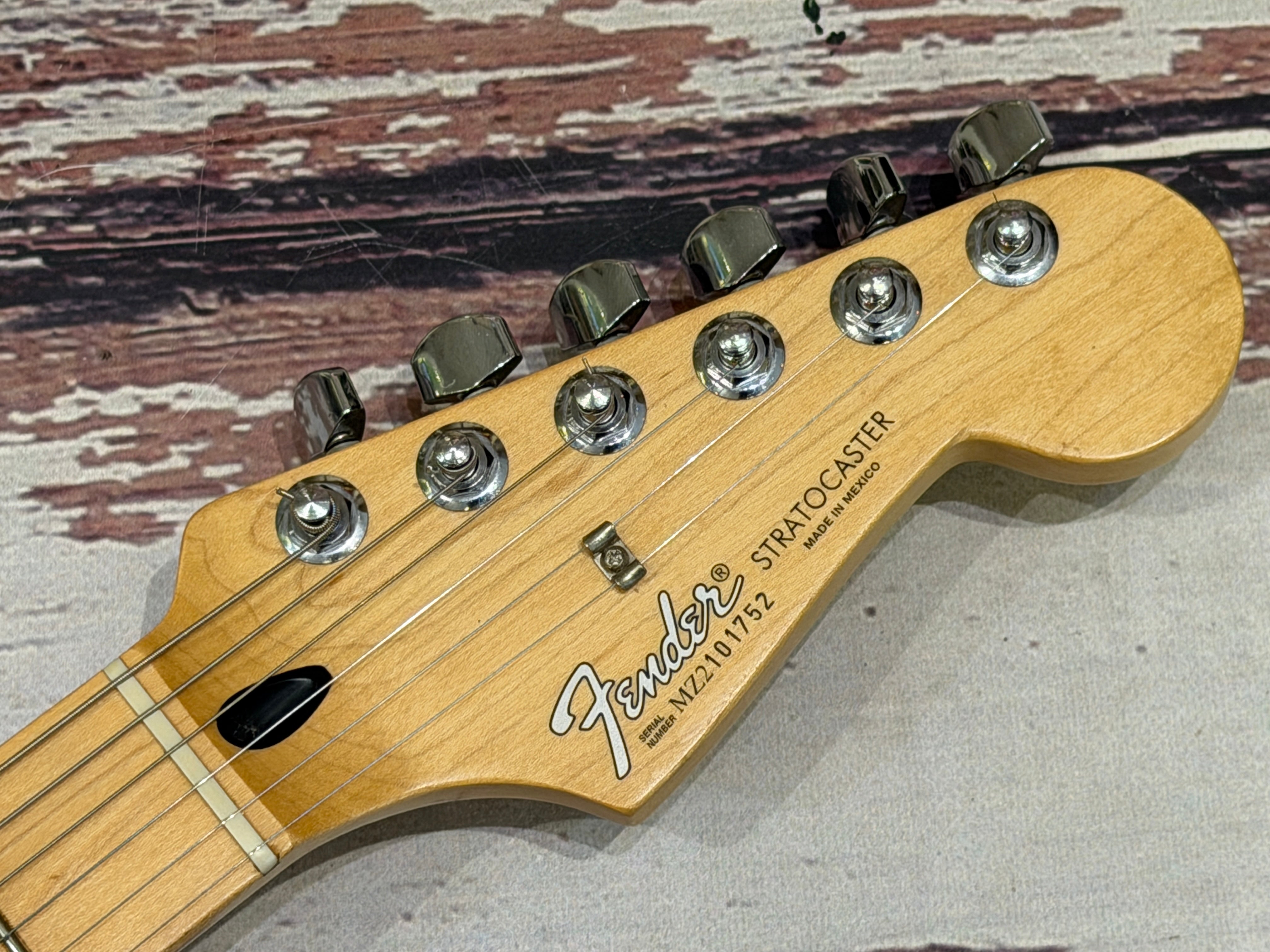 Fender Standard Stratocaster 2002 - Mexico – Badlands Guitars Limited
