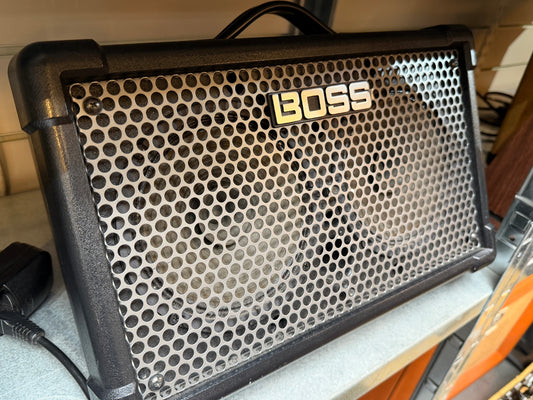 Boss Street Cube II Portable guitar/PA 10w combo