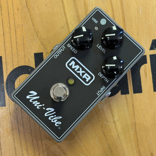 MXR M68 Univibe - Rotary speaker