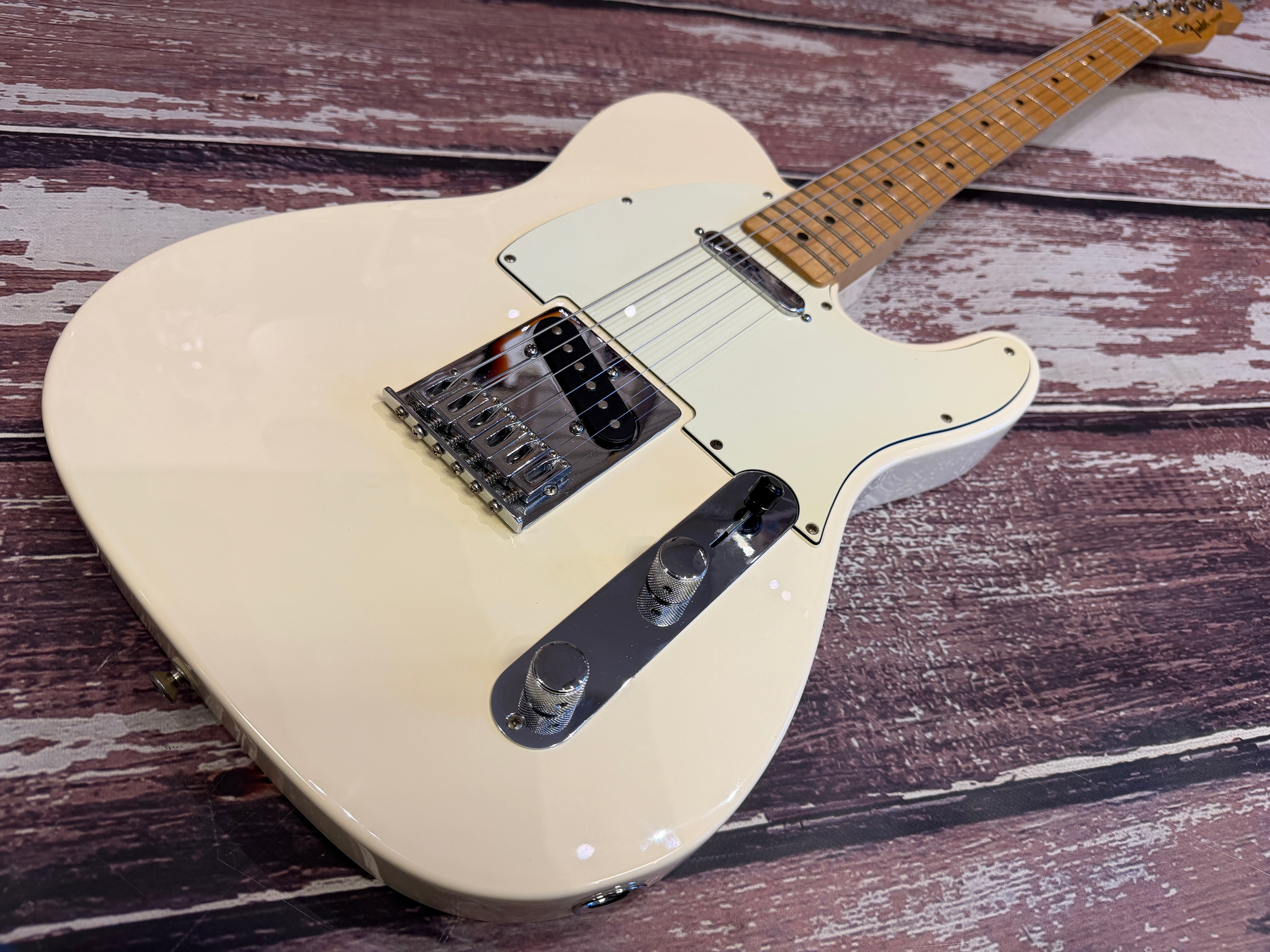 ギター FENDER Telecaster mexico telecaster Fender Standard Telecaster - Mexico 2014 – Badlands Guitars Limited