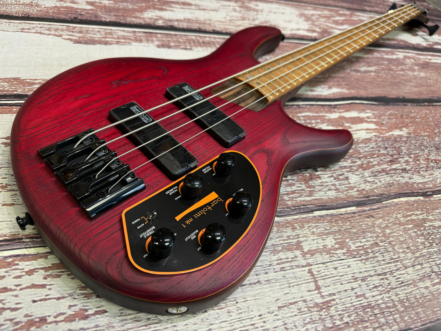 Cort B4 Element Bass Wine red Bartolini loaded!