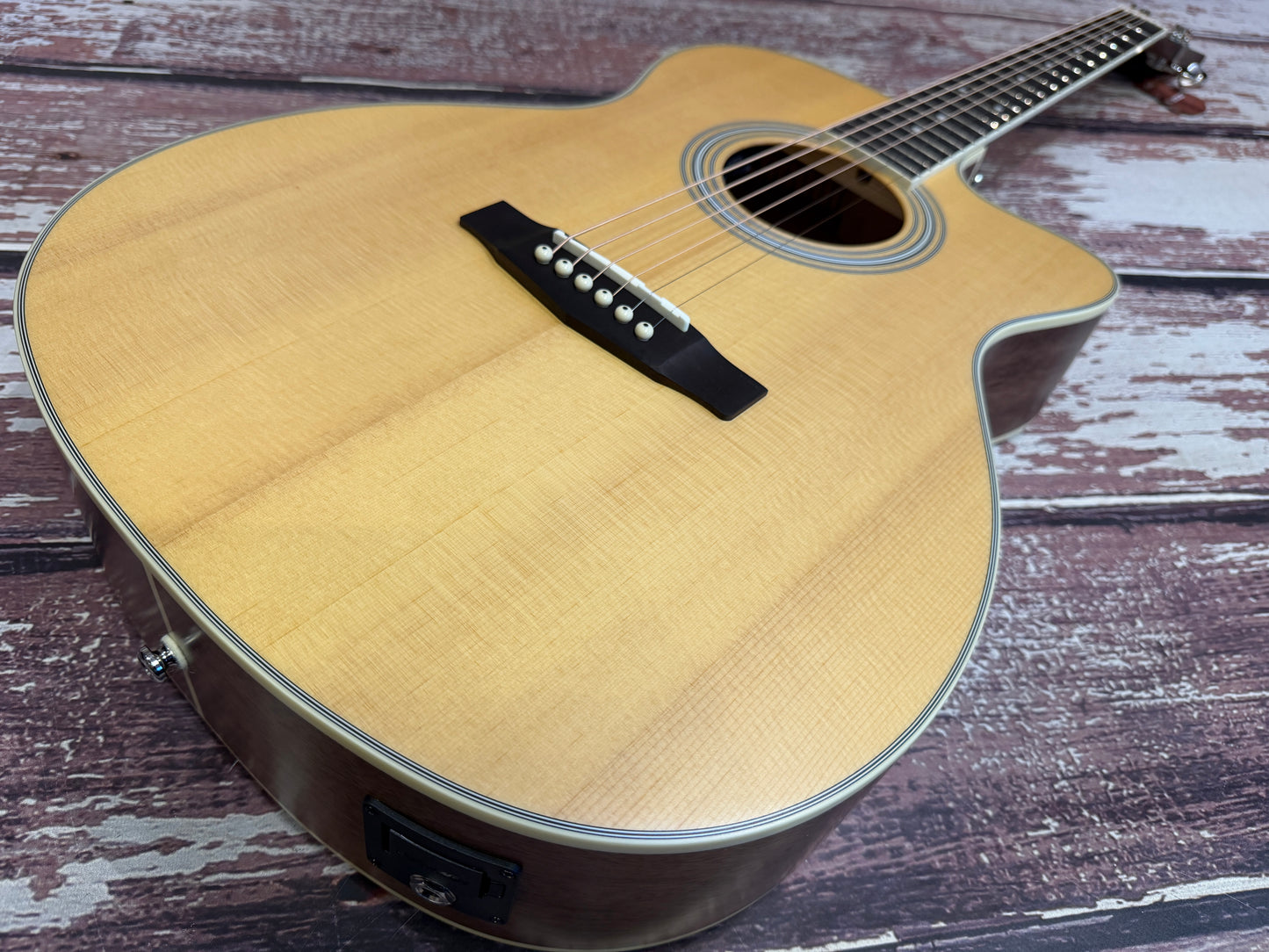 Cort Pure DCF NS All Solid electro acoustic Sitka Spruce