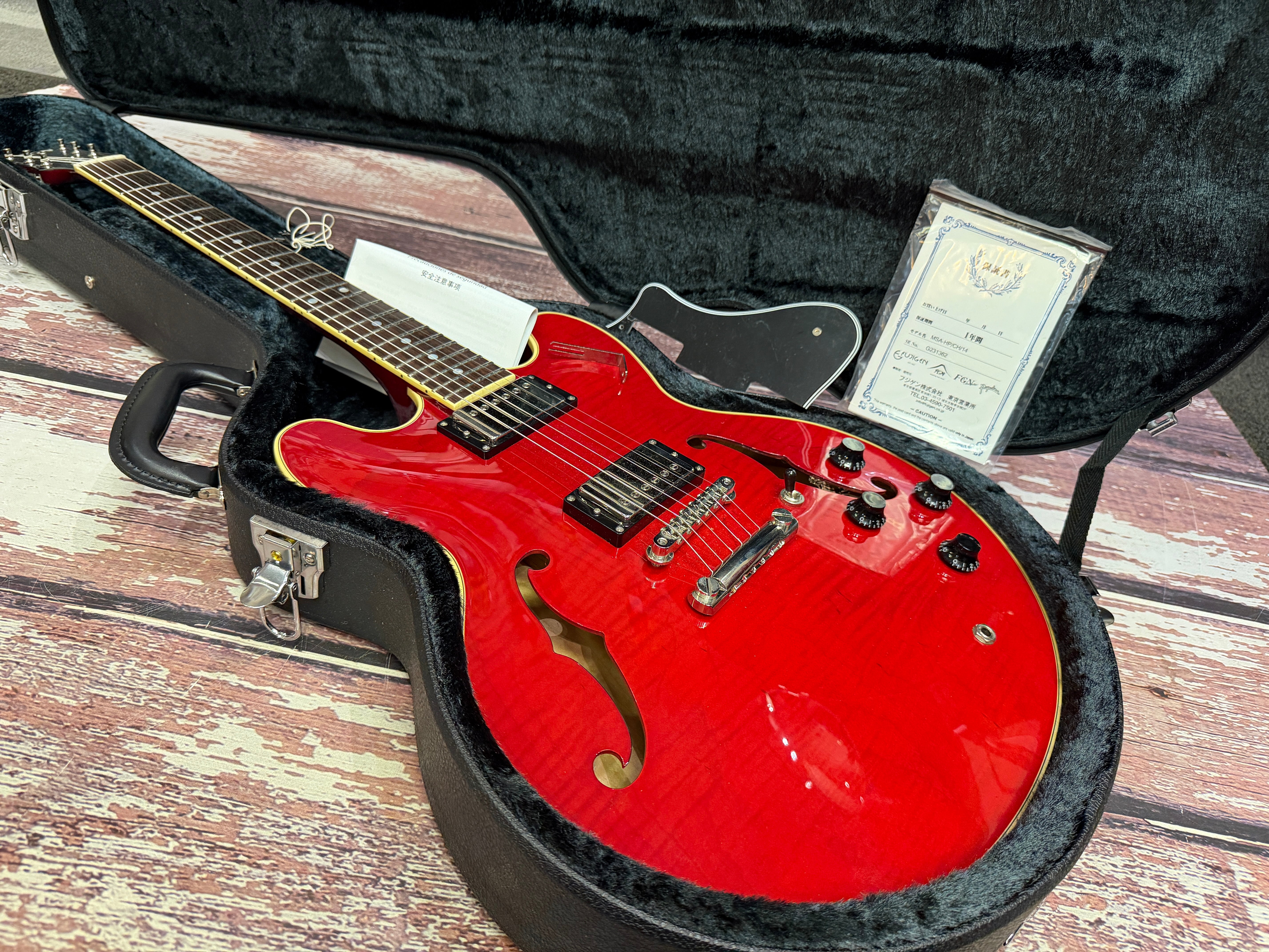 FGN Japan - Masterfield Cherry flame/curly maple – Badlands