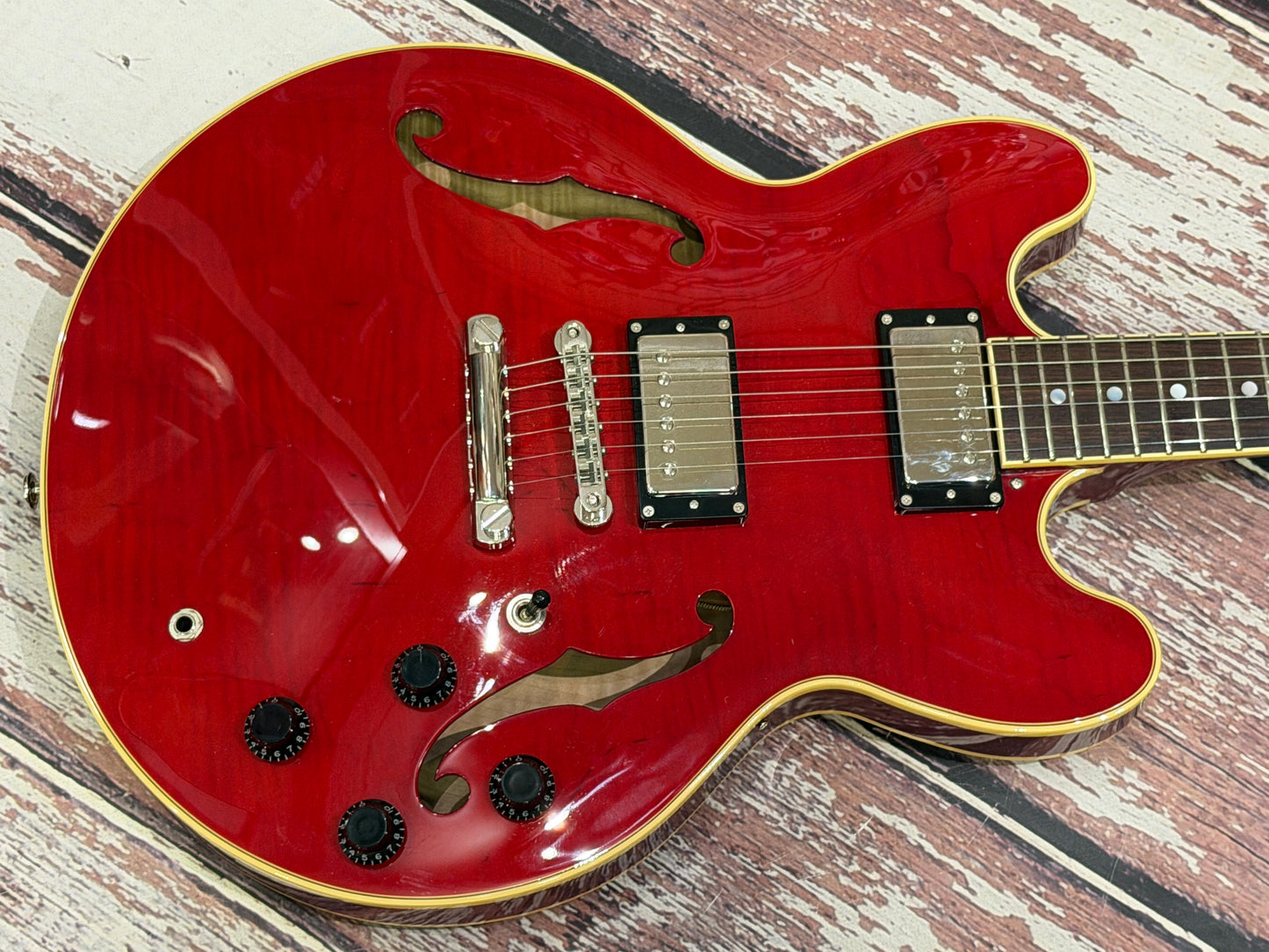 FGN Japan - Masterfield Cherry flame/curly maple