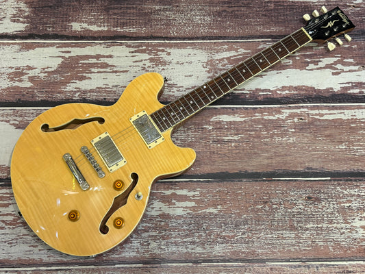 Vintage Advanced AV3 semi hollow "339"