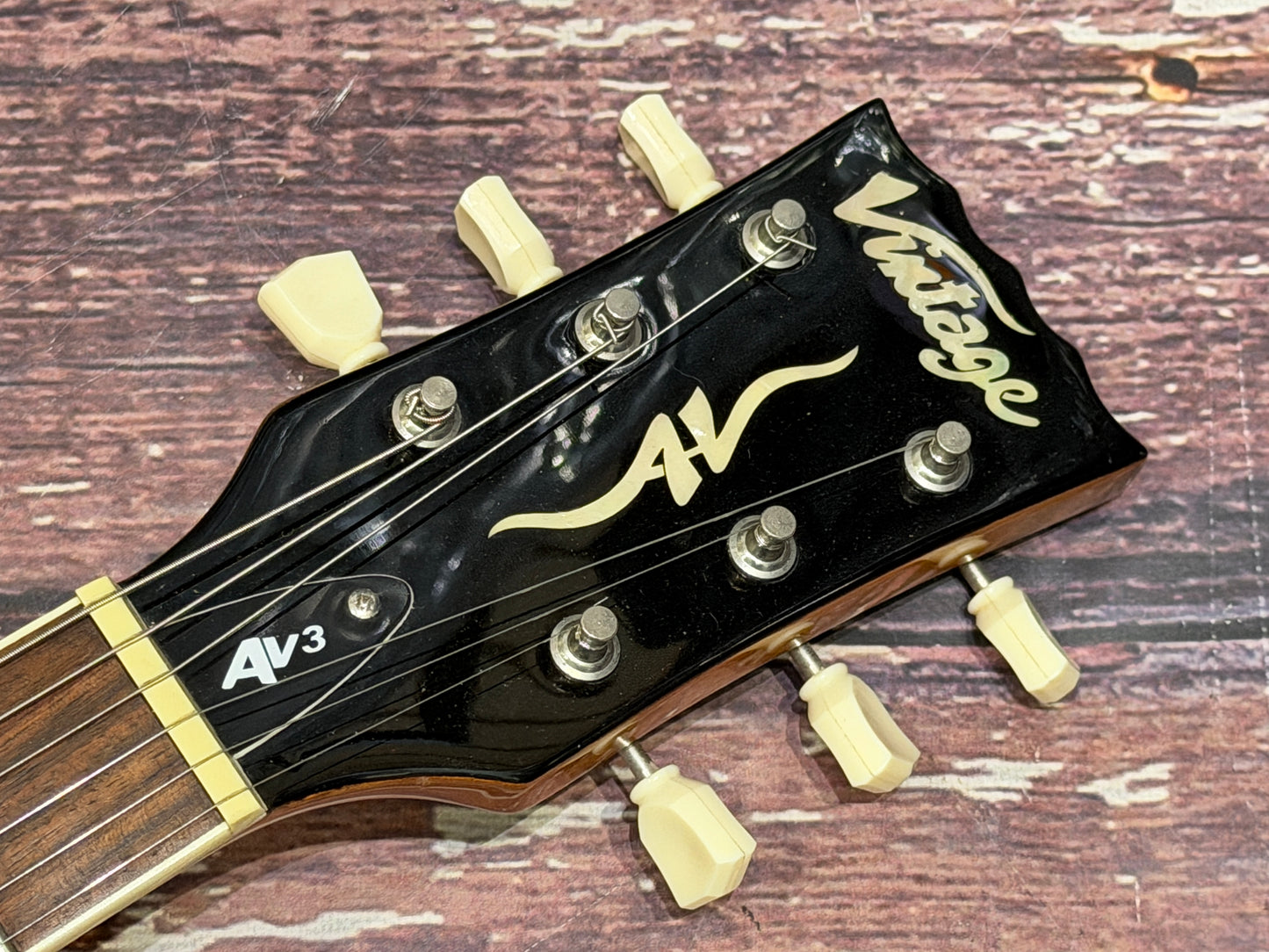 Vintage Advanced AV3 semi hollow "339"