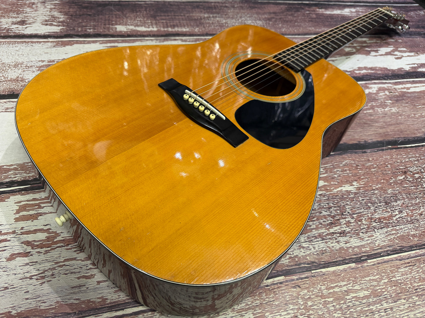 Yamaha FG411S Solid Top Acoustic