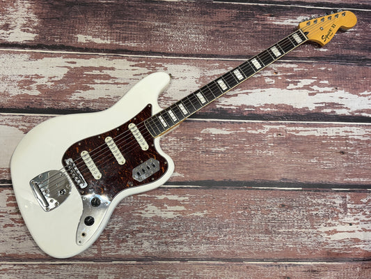 Squier Classic Vibe - Bass VI