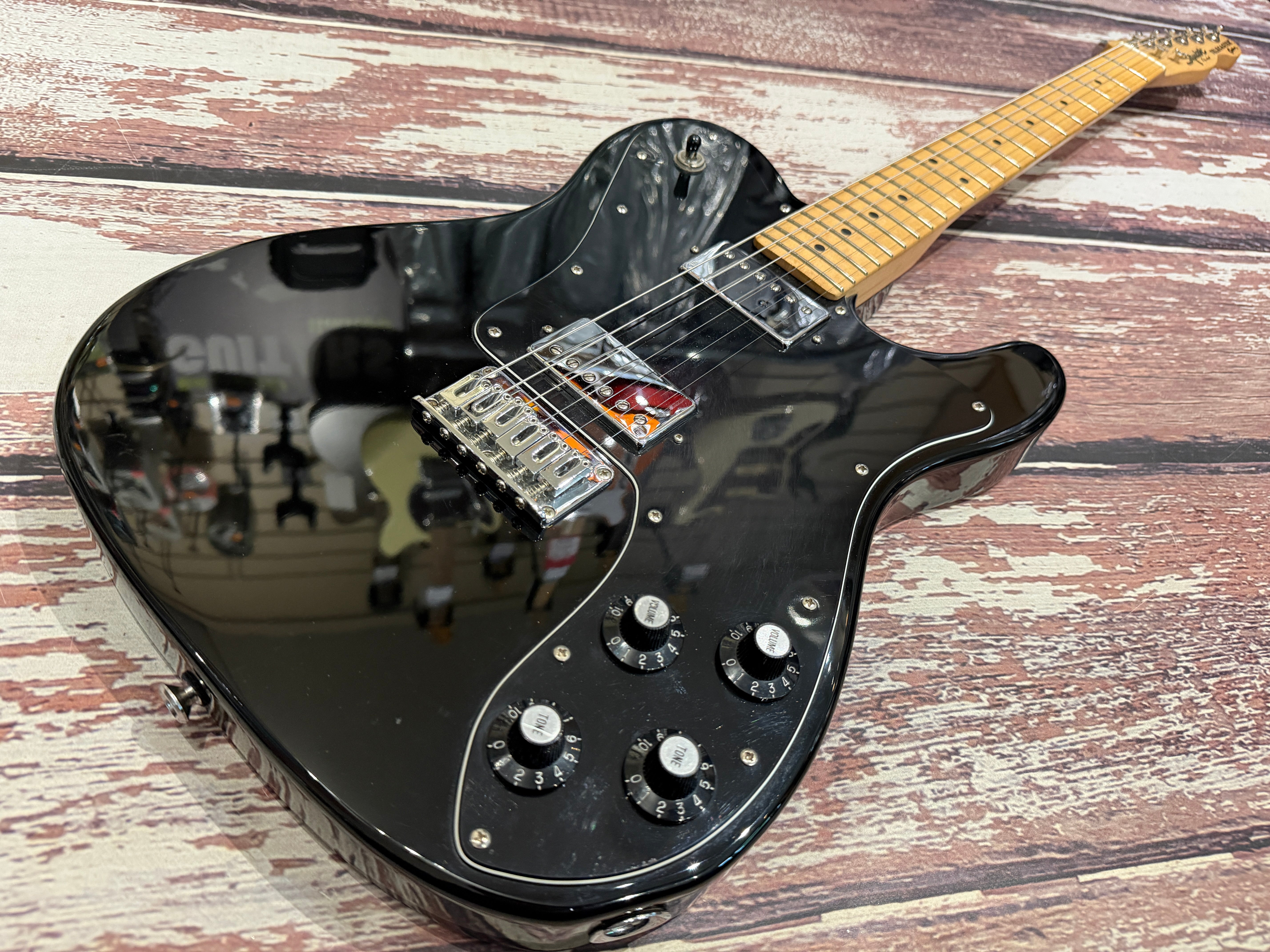 Squier Vintage Modified Telecaster Custom HH – Badlands Guitars
