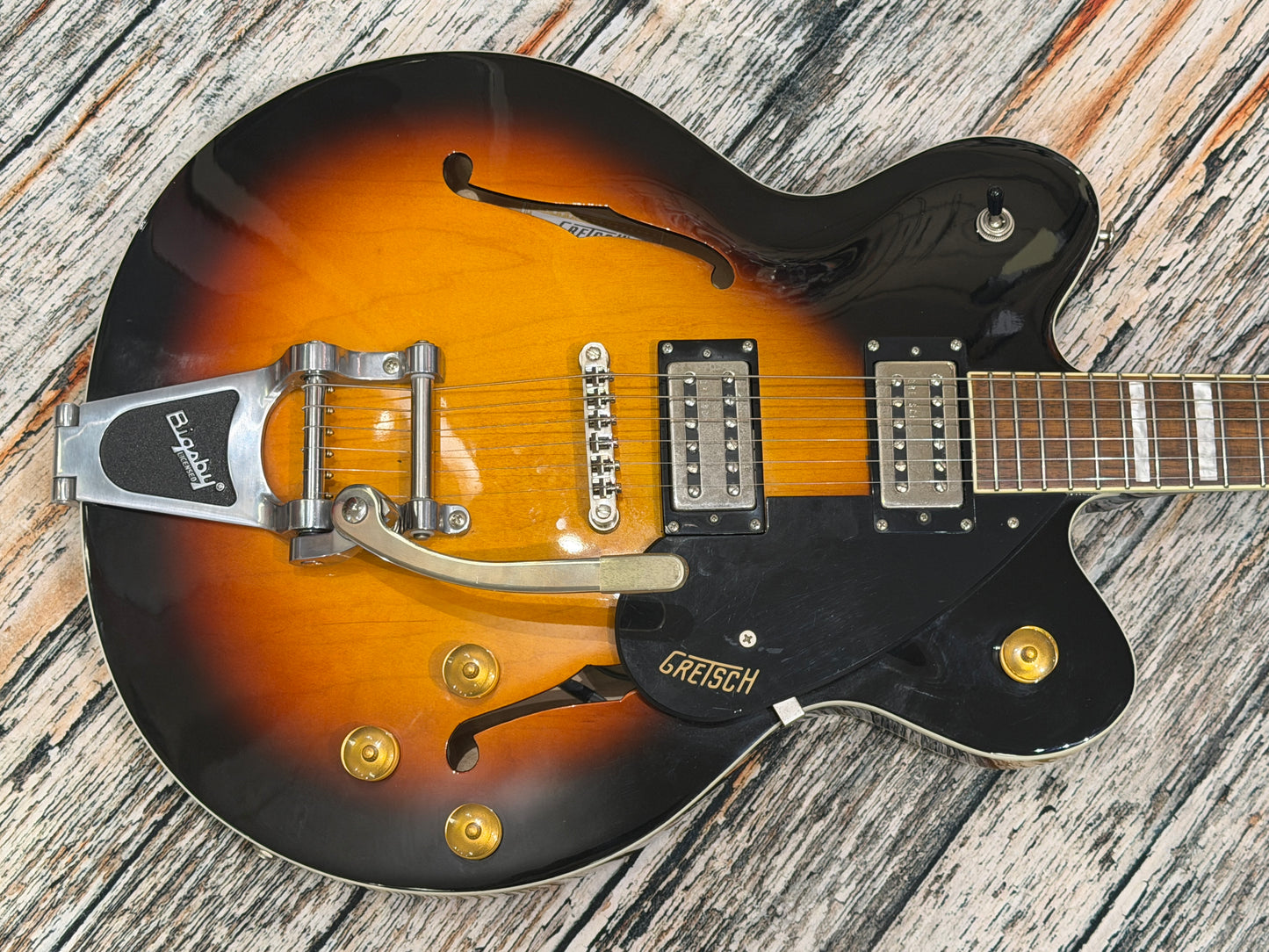 Gretsch G2622T Bigsby Streamliner Semi Hollow