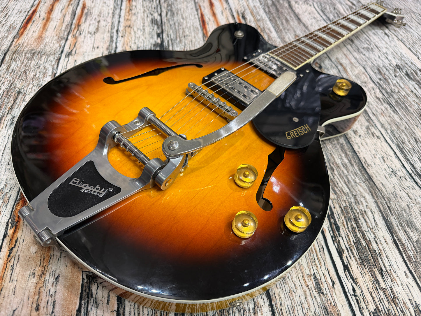 Gretsch G2622T Bigsby Streamliner Semi Hollow