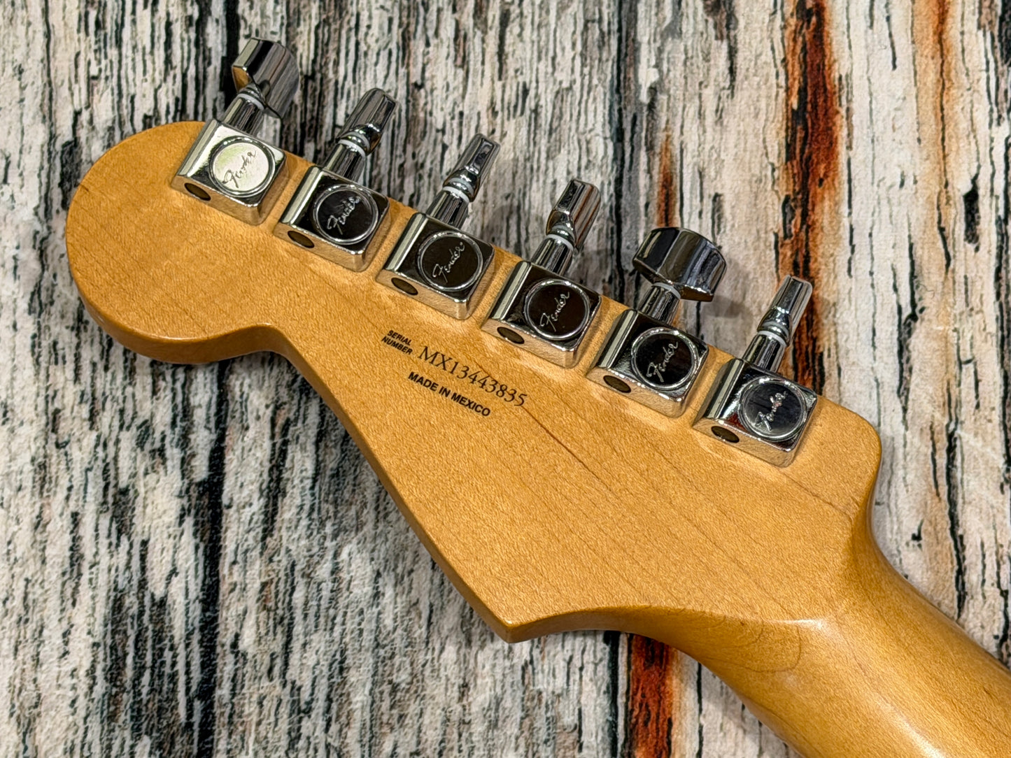 Fender Mexican Standard Stratocaster 2013