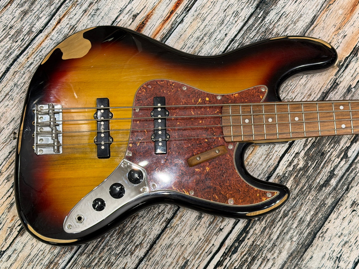 Cruiser by Crafter Relic'd Jazz Bass