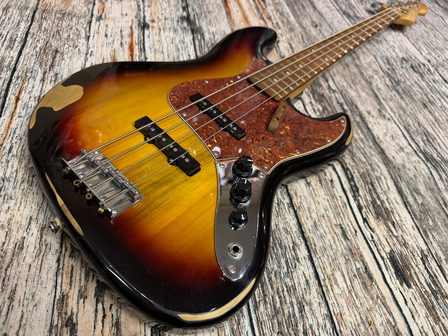 Cruiser by Crafter Relic'd Jazz Bass