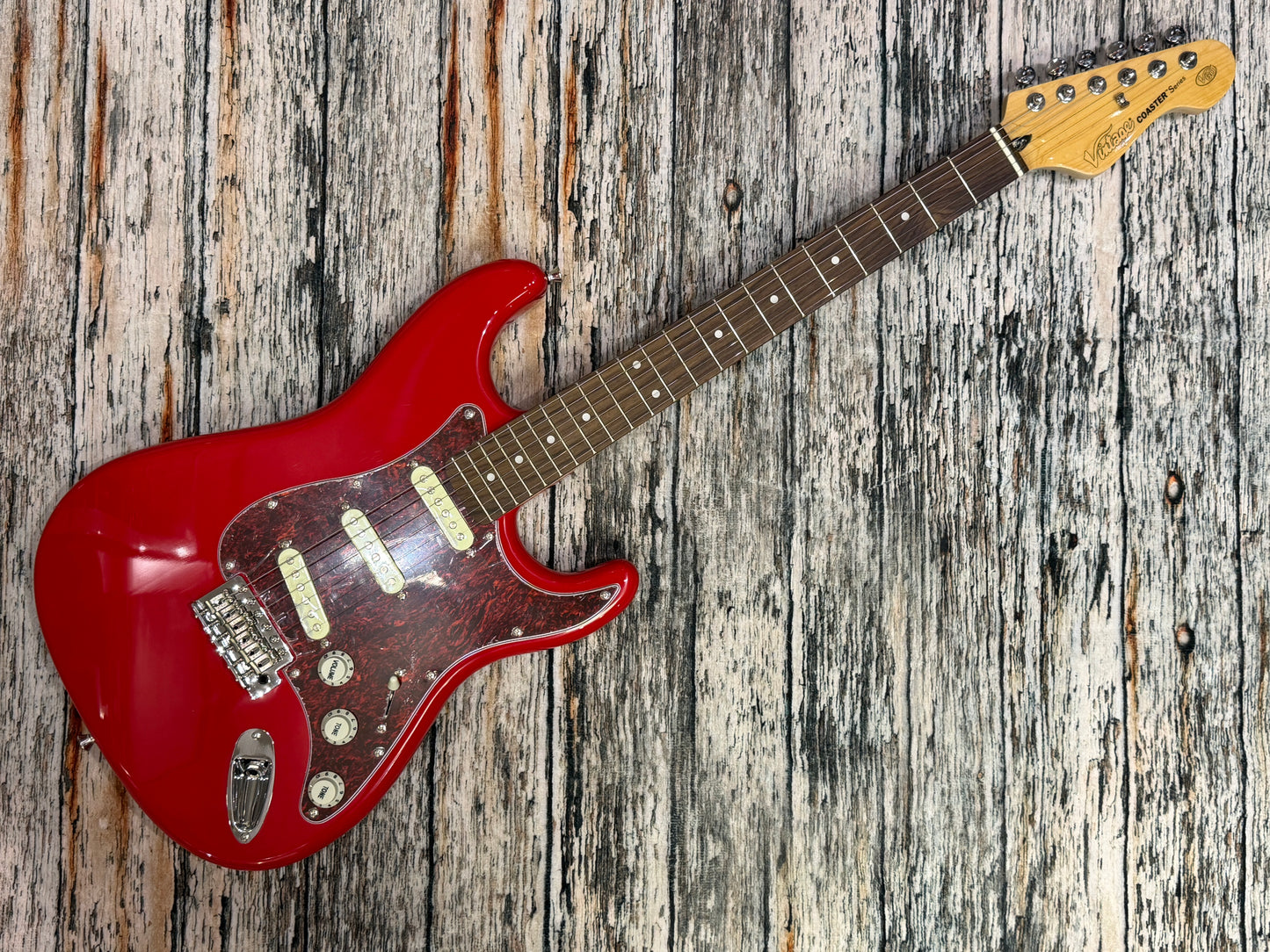 Vintage V60 Coaster S-Style electric guitar RED - STARTER PACK