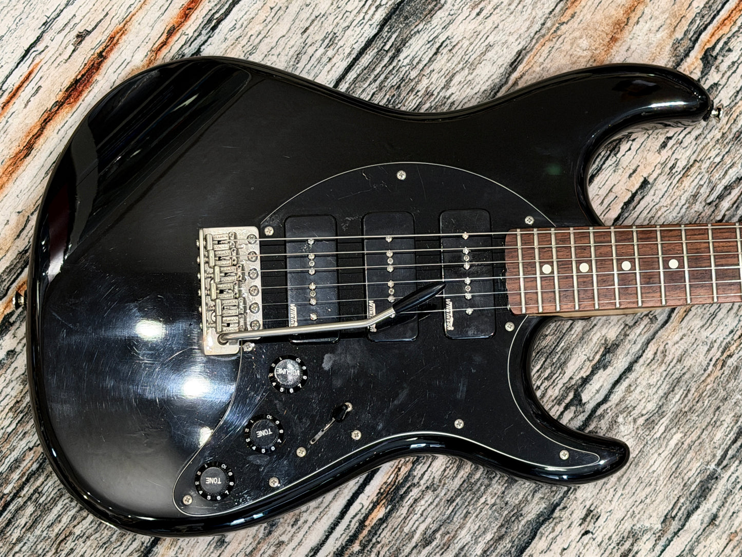 Vintage Advance AV6 - Black