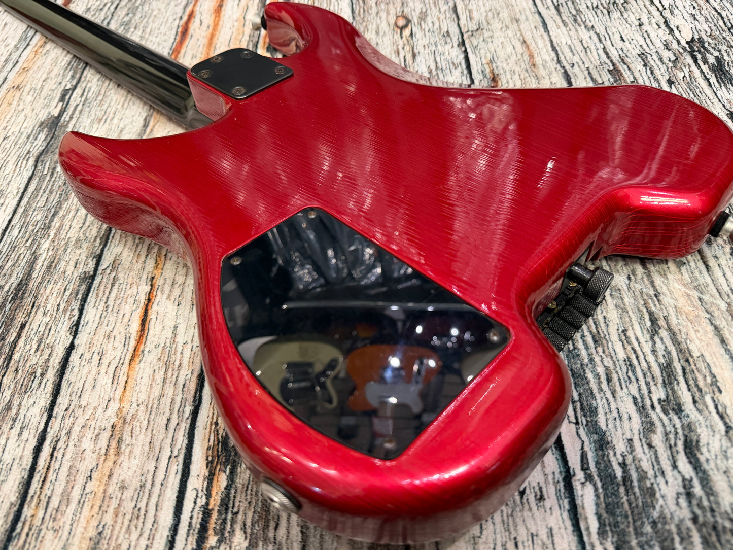 Steinberger USA Newburgh original. Headless GR-4R Candy Apple Red - RARE beast!