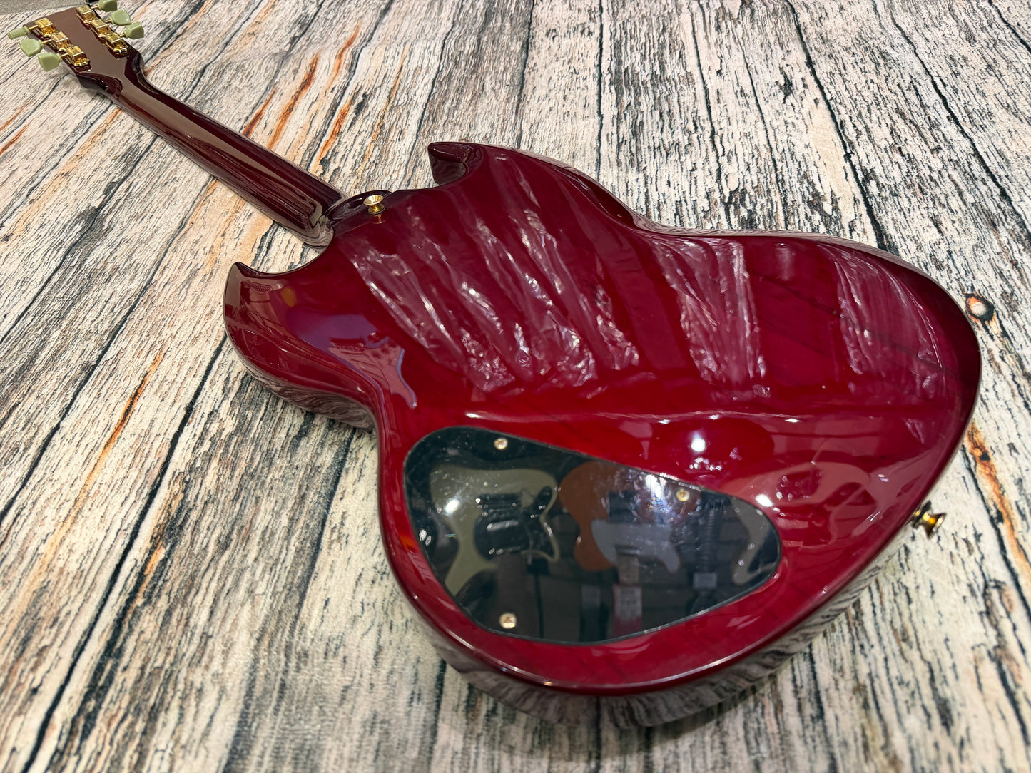 Vintage VS6 VG - Trans Cherry