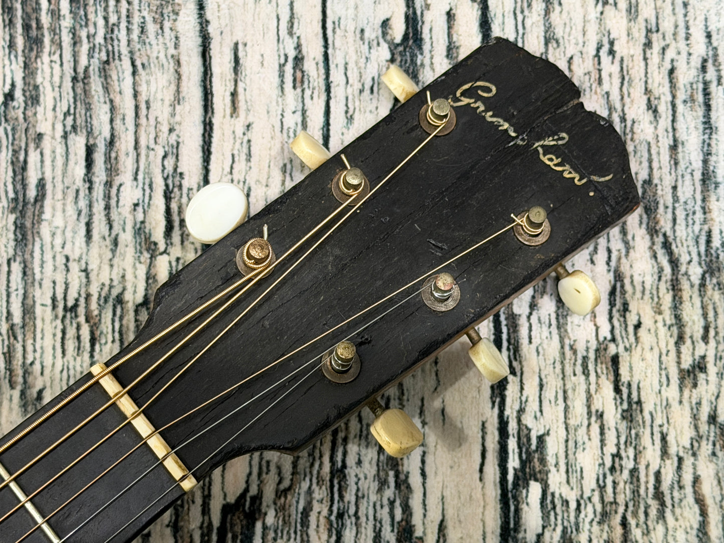 Grimshaw 30's/40's F-Hole acoustic Jazz style