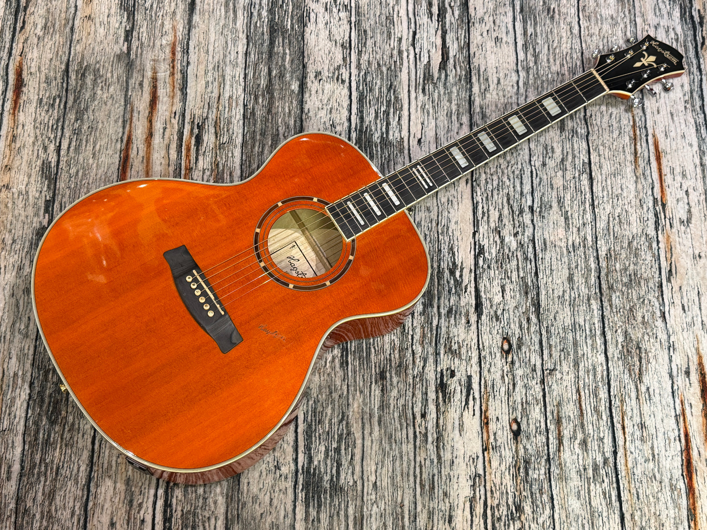 Hagstrom Siljan Sigra Electro Acoustic - Solid top Amber