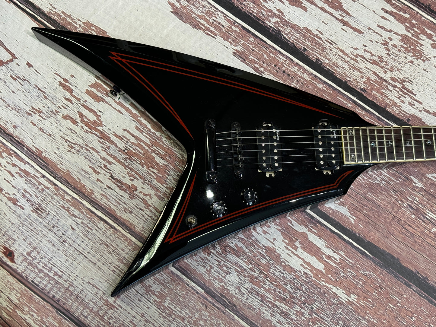 Washburn Vindicator WV-40-V Black