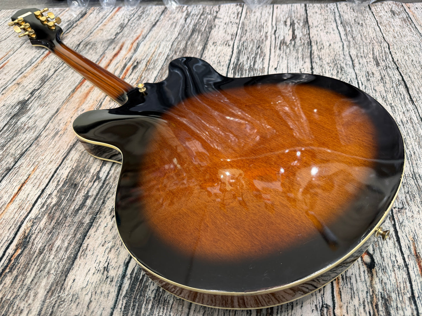 Epiphone 1988 Korean Sheraton - Schaller Humbuckers