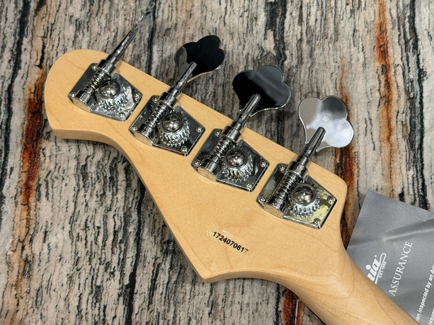 Aria STB "Jazz" Bass style - Relic New - Sunburst B-Stock