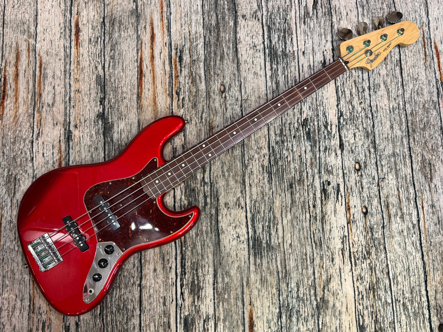 Fender Japan - 60's style Jazz Bass Candy Apple Red, Upgraded